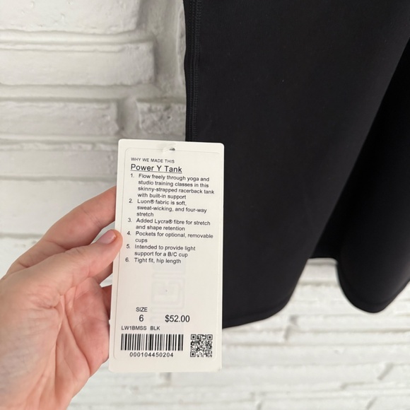 NWT Lululemon Power Y Tank - Black, size 6 - Picture 4 of 6